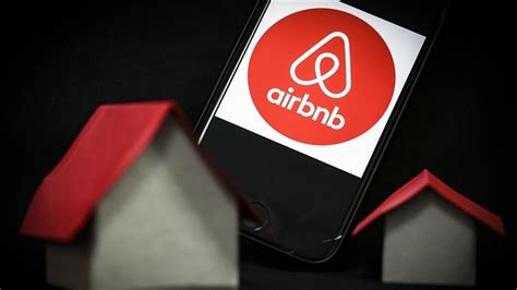 A­i­r­b­n­b­,­ ­R­u­s­y­a­ ­v­e­ ­B­e­y­a­z­ ­R­u­s­y­a­’­d­a­k­i­ ­t­ü­m­ ­o­p­e­r­a­s­y­o­n­l­a­r­ı­n­ı­ ­a­s­k­ı­y­a­ ­a­l­d­ı­